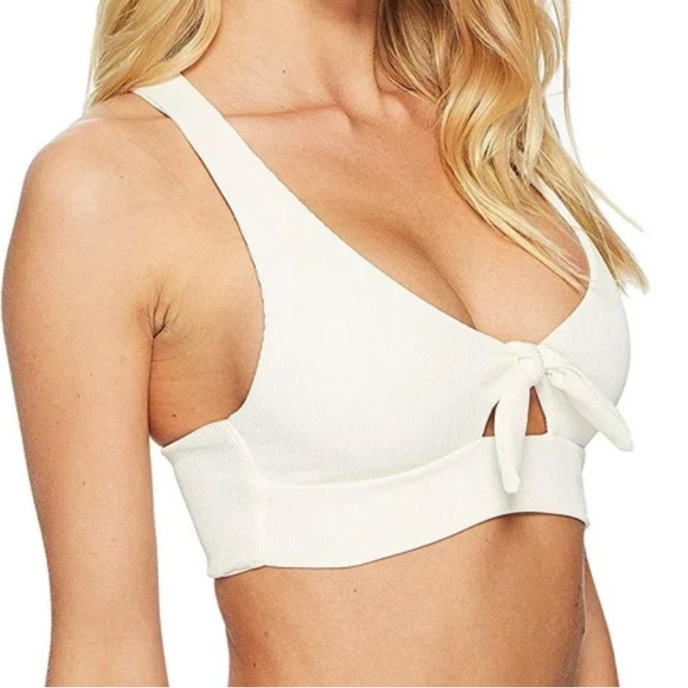 L*SPACE - Tara Bikini Top - D-Cup NWT - Cream